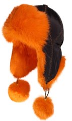 Женская шапка ушанка из меха кролика оранжевая.
