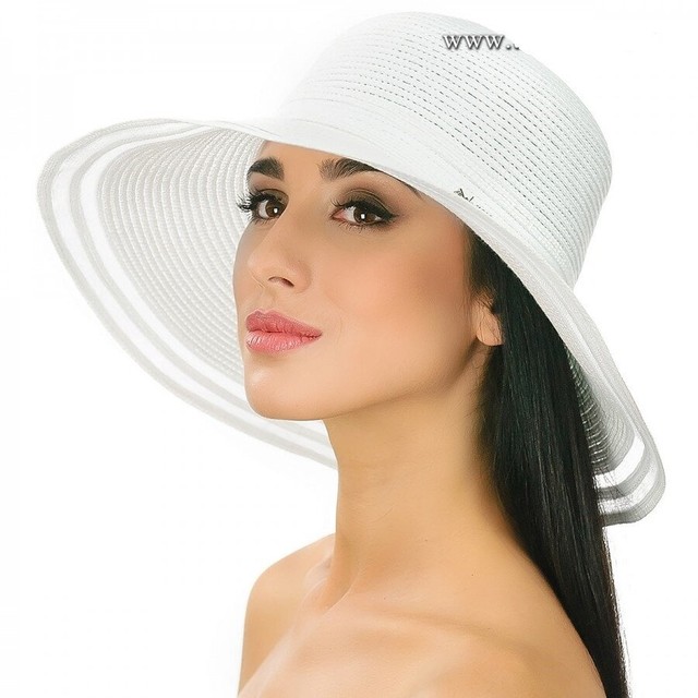 Вишукані жіночі капелюхи білого кольору D 043-02