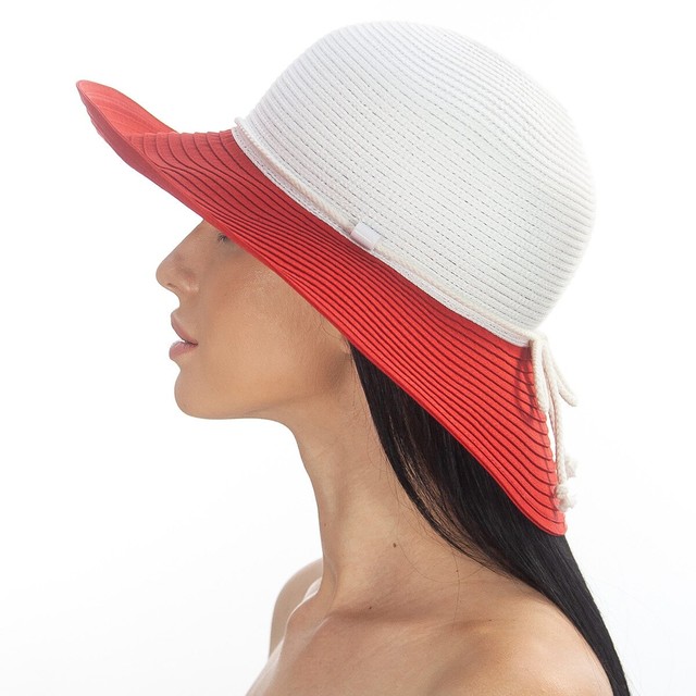 Летняя шляпа белая с красным полем D 175-02.13