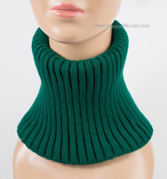 Вязаный шарф-хомут Вольт зеленый