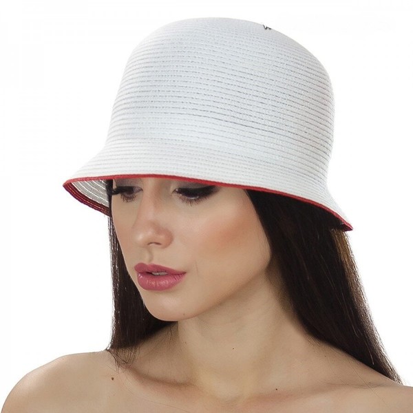 Женская шляпка с маленькими полями белого цвета и с красным кантом D 105-02.13