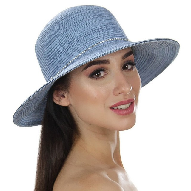 Пляжна шляпа блакитна зі стрічкою з страз D 145-03