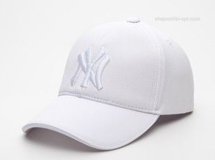 Бейсболка біла з вишивкою NY із лакости