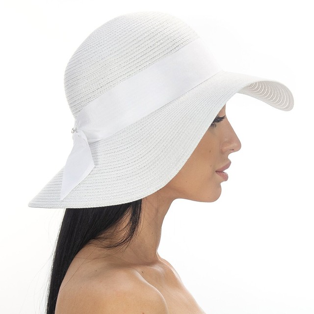 Білий капелюшок з люрексом і широкою стрічкою D 163-02