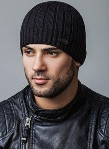 Чоловіча утеплена шапка Ruben чорний