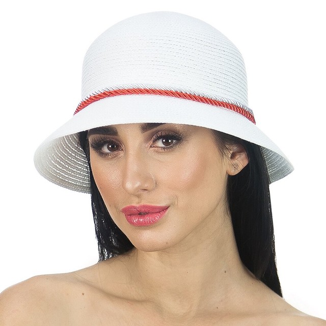 Белая шляпка с красно-белым канатом D 147-02.13