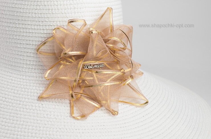 Білий капелюх з квіткою золотистого кольору D 169-02.43