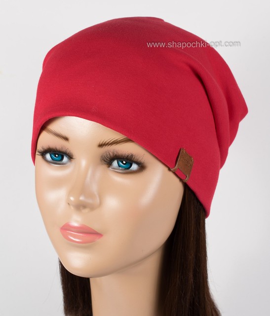 Молодежная шапка из трикотажа TRC-Пассаж красная
