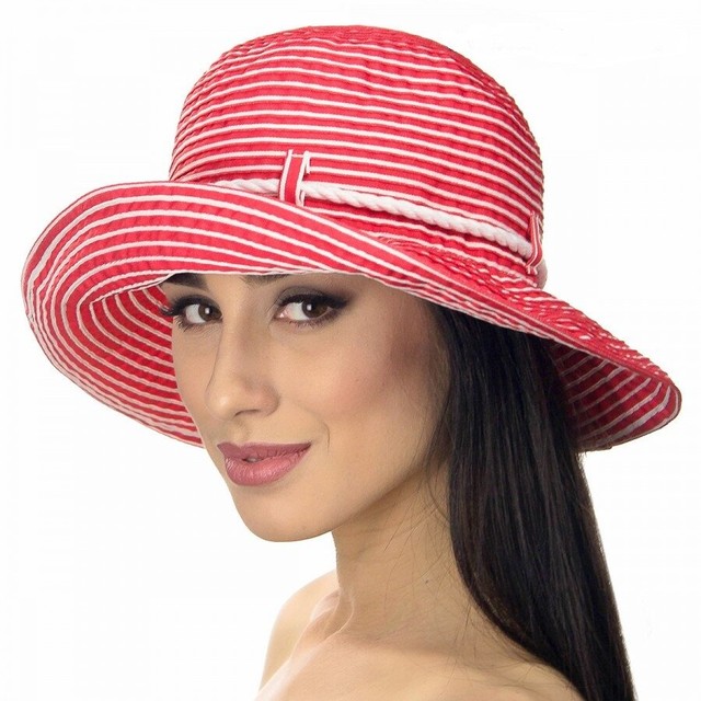 Жіночі капелюхи з модельованими полями коралового кольору D 110-41