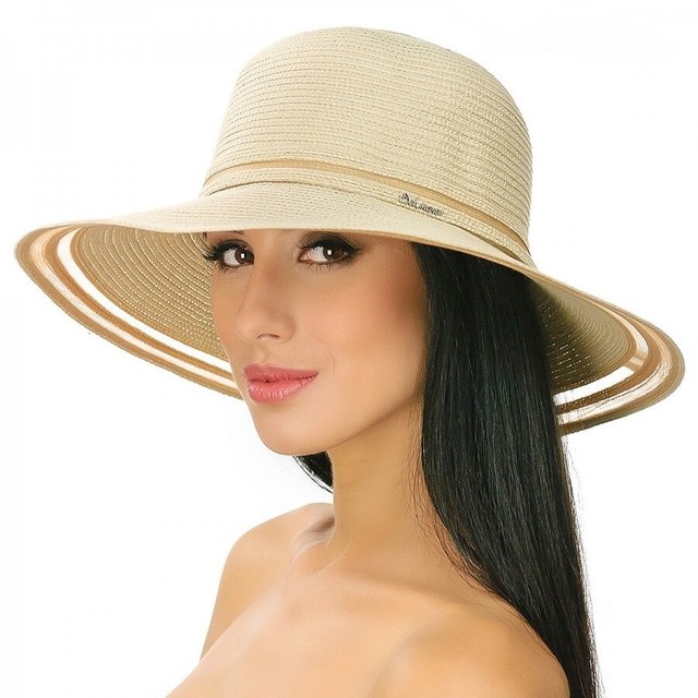 Вишуканий жіночий капелюх бежевого кольору D 043-10
