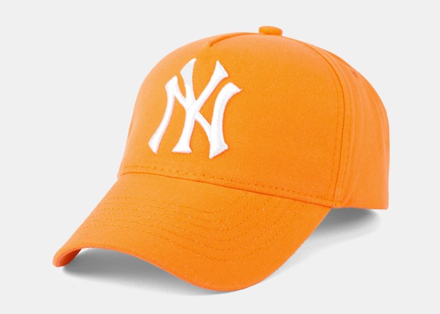 Бейсболка вышивка NY апельсин/белый 4050-10