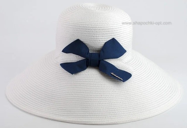 Білий капелюх з синім бантом D 008-02.05
