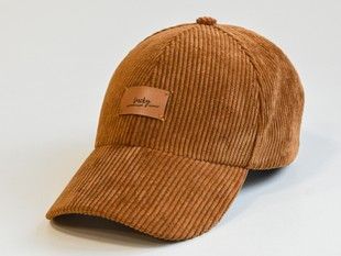 Бейсболка из вельвета лейба LUCKY рыжая 7416