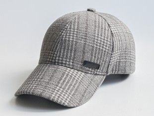 Бейсболка в клетку серая 7414