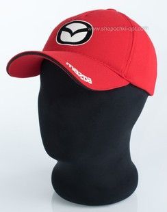 Чоловіча бейсболка з авто логотипом Mazda червона
