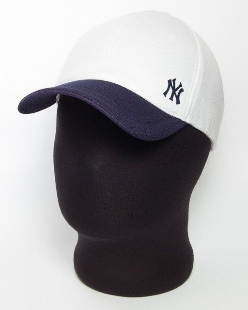 Белая бейсболка "NY" с темно-синим козырьком (лакоста шестиклинка)