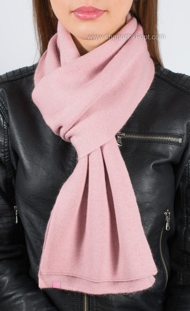 Теплый шерстяной вязаный шарф S-1 цвет пудра