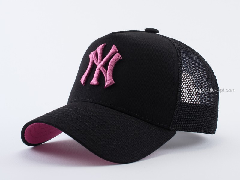 Бейсболка с сеткой и вышивкой NY черный/розовый