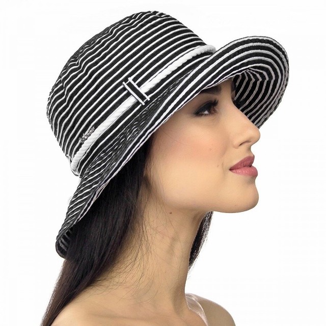 Женские полосатые шляпки с моделируемыми полями черного цвета D 110-01