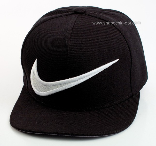 Чорний снепбек з білою вишивкою Nike