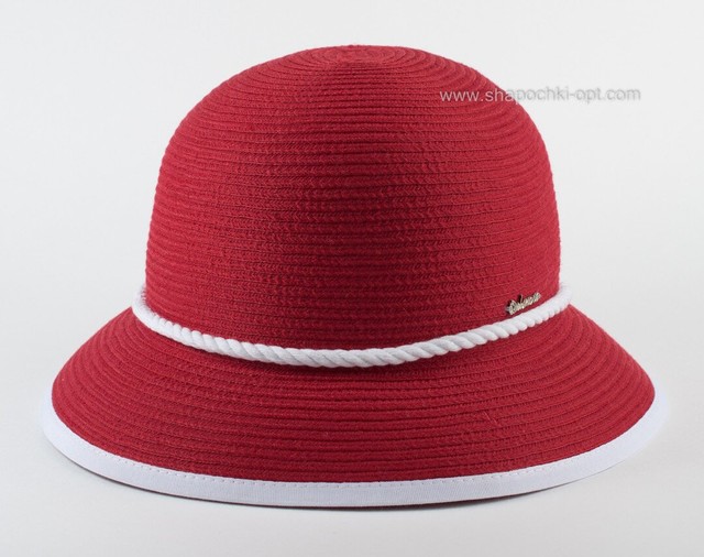 Шляпка с полями красного цвета с белой отделкой D 033А-13